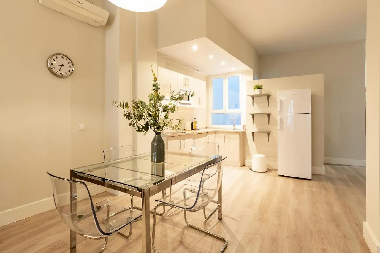 Urbe10 Angel Suites 2 Bedrooms Apartment 2A Málaga